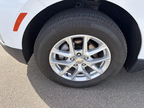Summit White 2023 Chevrolet Equinox 1LT