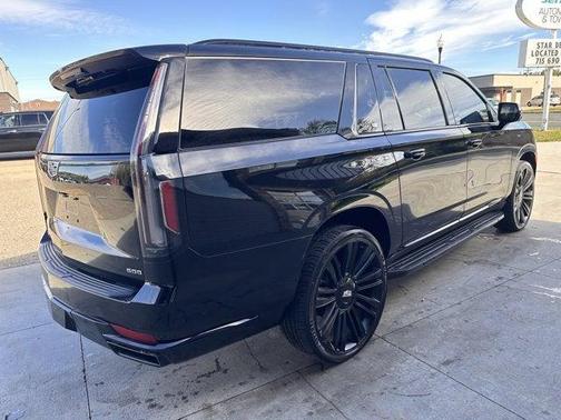 2023 Cadillac Escalade ESV Sport