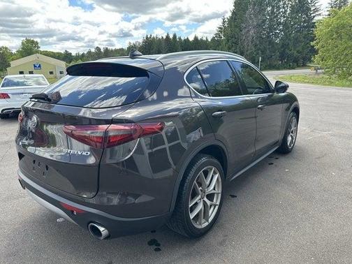 2018 Alfa Romeo Stelvio Ti