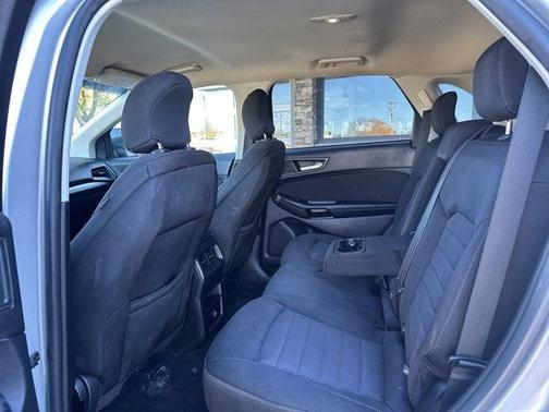 2019 Ford Edge SE