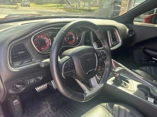 2016 Dodge Challenger SRT Hellcat
