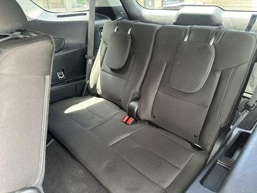Agate Black Metallic 2023 Ford Explorer XLT
