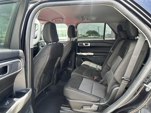 Agate Black Metallic 2023 Ford Explorer XLT