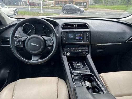 2018 Jaguar F-PACE 20d Premium