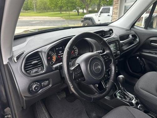 Carbon Black Metallic 2016 Jeep Renegade Justice