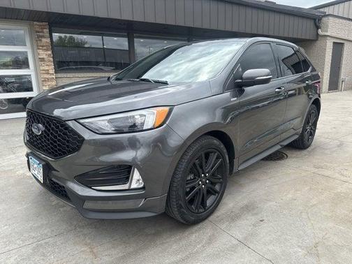 Magnetic Metallic 2020 Ford Edge ST