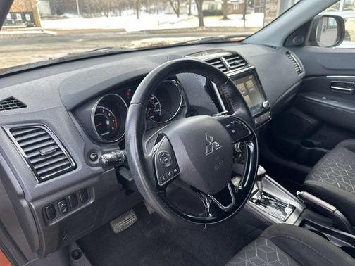 2022 Mitsubishi Outlander Sport 2.0 LE