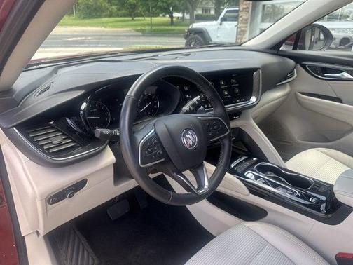2022 Buick Envision FWD Preferred