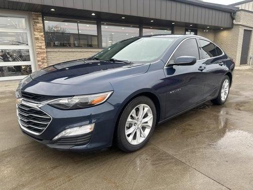 2022 Chevrolet Malibu FWD LT