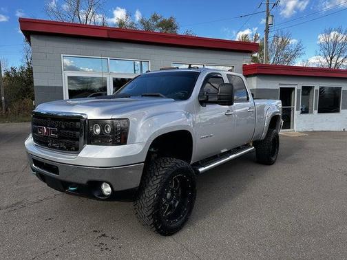 2011 GMC Sierra 2500 SLT