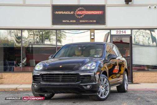 2017 Porsche Cayenne S