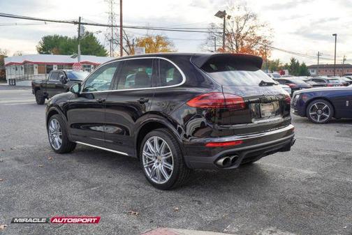 2017 Porsche Cayenne S
