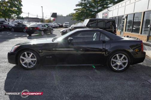 2005 Cadillac XLR Base
