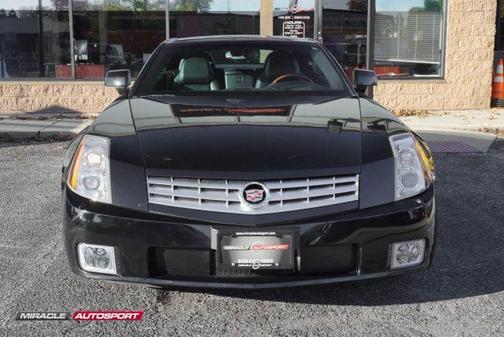 2005 Cadillac XLR Base
