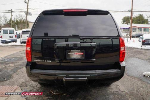 2011 Chevrolet Suburban 1500 LT