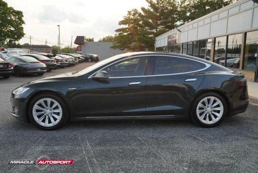 2014 Tesla Model S 85D