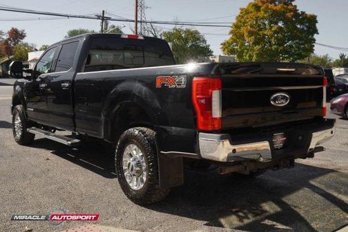 2017 Ford F-350 Lariat Super Duty