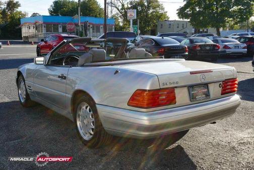 1998 Mercedes-Benz SL-Class Base