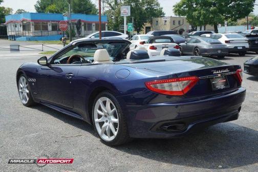 2012 Maserati GranTurismo Sport