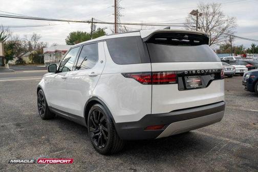 2022 Land Rover Discovery S