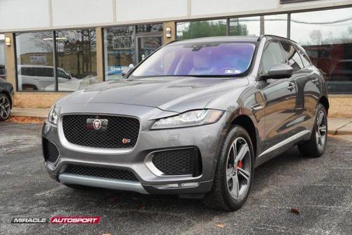2018 Jaguar F-PACE S