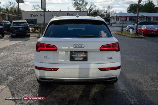 2018 Audi Q5 2.0T Tech Premium