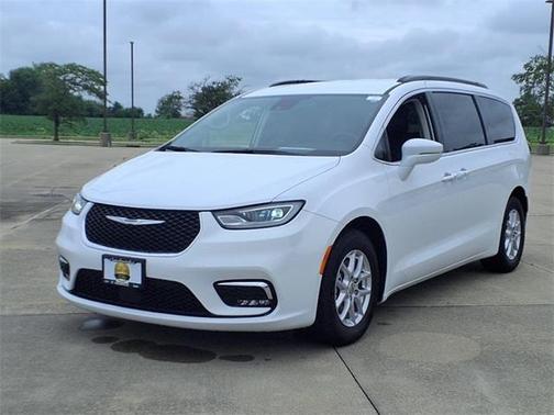 2022 Chrysler Pacifica Touring-L