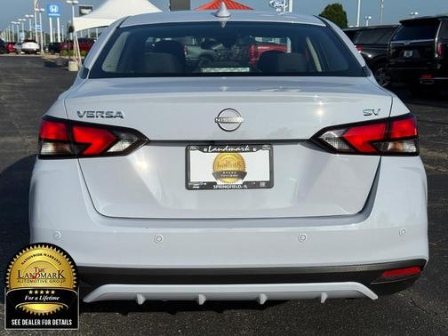 2024 Nissan Versa 1.6 SV