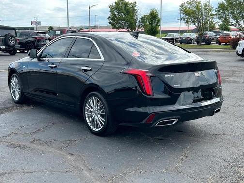 2023 Cadillac CT4 Luxury