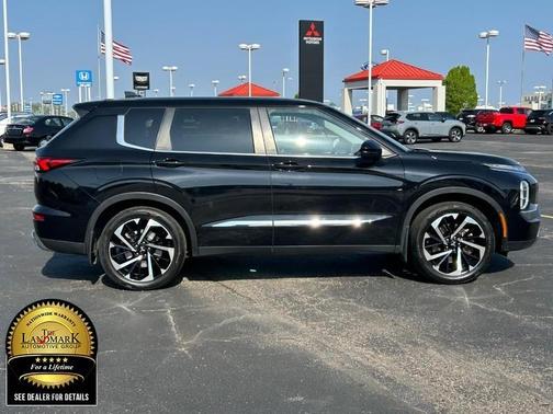 2022 Mitsubishi Outlander ES