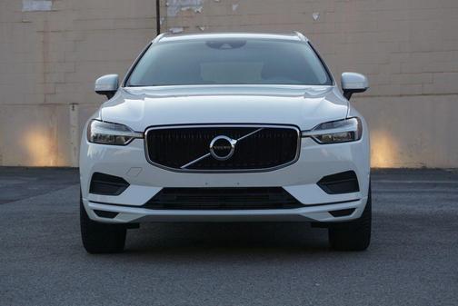 2019 Volvo XC60 T5 Momentum