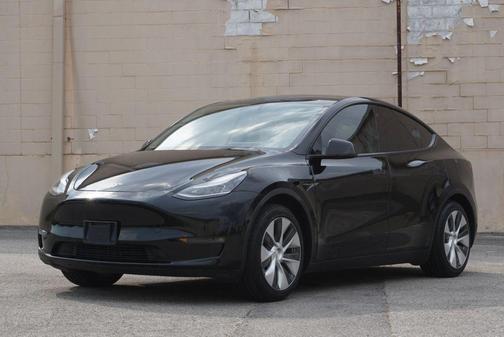2021 Tesla Model Y Standard Range Rear-Wheel Drive