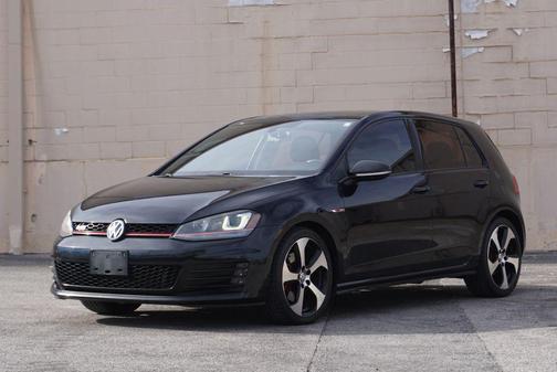 2016 Volkswagen Golf GTI 2.0T SE 4-Door