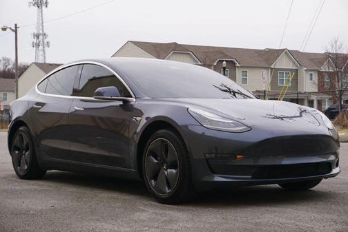 2018 Tesla Model 3 Mid Range