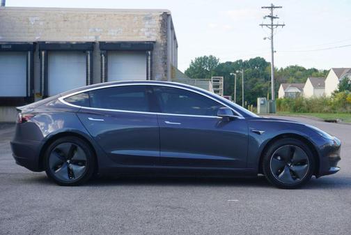 2018 Tesla Model 3 Mid Range