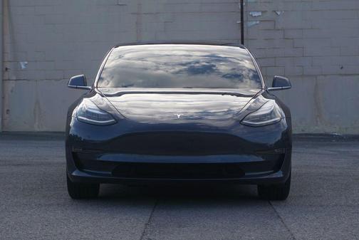 2018 Tesla Model 3 Mid Range
