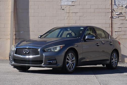 2015 INFINITI Q50 Base