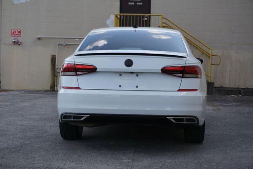 2020 Volkswagen Passat 2.0T R-Line