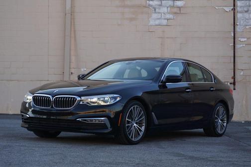 2017 BMW 540 540i Sedan 4D