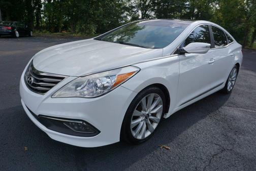 Diamond White Pearl 2015 Hyundai Azera Limited