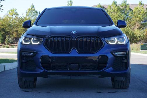 2020 BMW X6 M50i