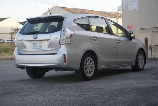 2013 Toyota Prius v Three