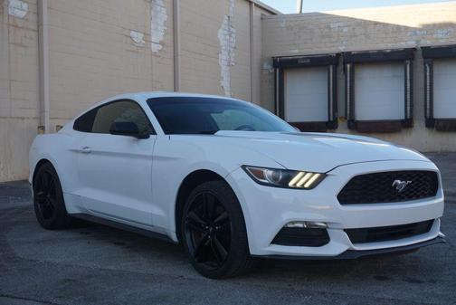 2016 Ford Mustang V6