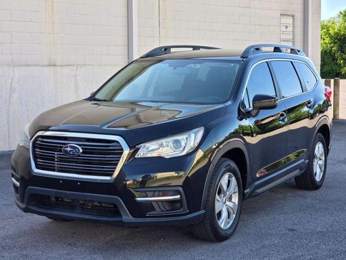 2019 Subaru Ascent Base 8-Passenger