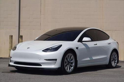 2022 Tesla Model 3 Long Range