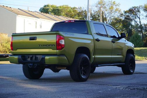 2018 Toyota Tundra SR5