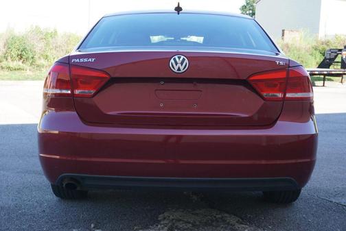 2015 Volkswagen Passat 1.8T S