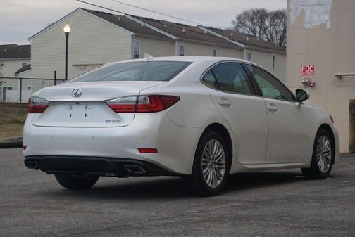 2017 Lexus ES 350 Base