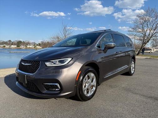 2021 Chrysler Pacifica Limited AWD