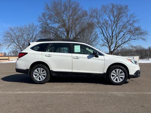 2017 Subaru Outback 2.5i